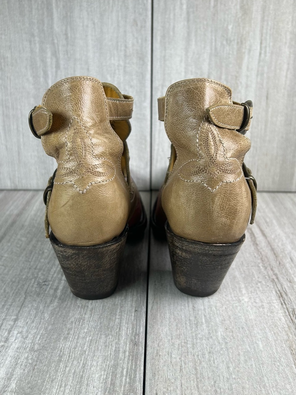 Old Gringo Joy Taupe Western Buckle Strap Ankle Heeled Booties Women’s Size 7 B - Picture 7 of 11